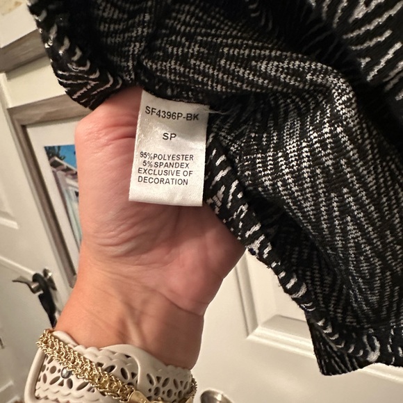 THML | Black & White Asymmetrical Dress with Red Accents - Picture 8 of 9